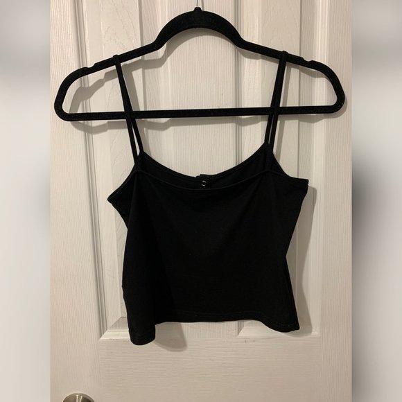 Bei Si Dun Black Cropped Tank Top - Picture 4 of 7
